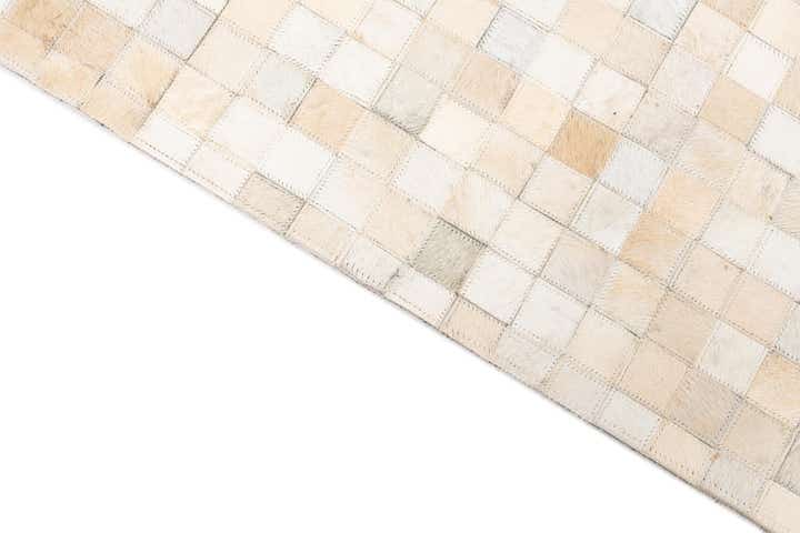 5' x 8' Cowhide Leather Rug