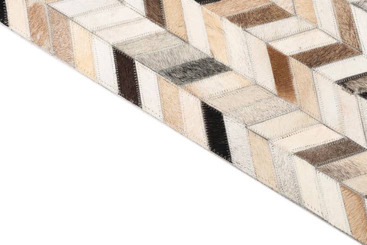 Detail image of 5' x 7' 10 Cowhide Leather Rug