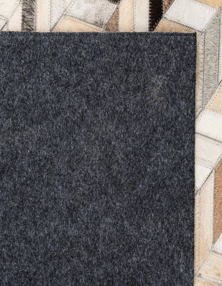 Detail image of 5' x 7' 10 Cowhide Leather Rug