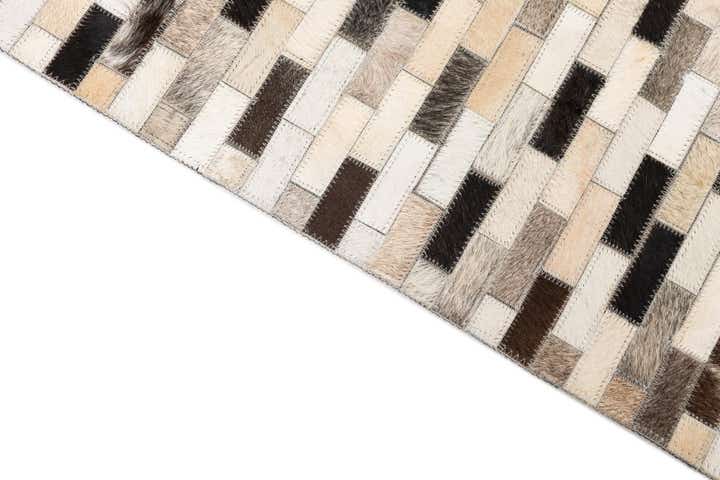 5' x 8' Cowhide Leather Rug