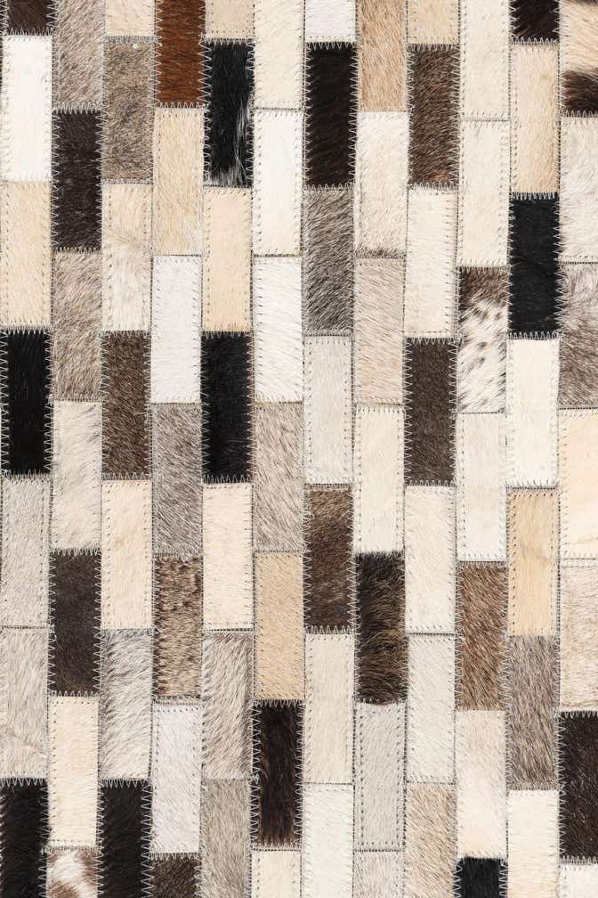 5' x 8' Cowhide Leather Rug