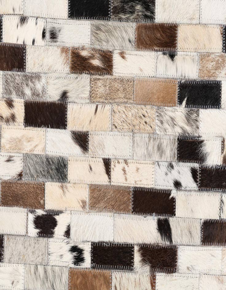 Detail image of 5' x 7' 10 Cowhide Leather Rug