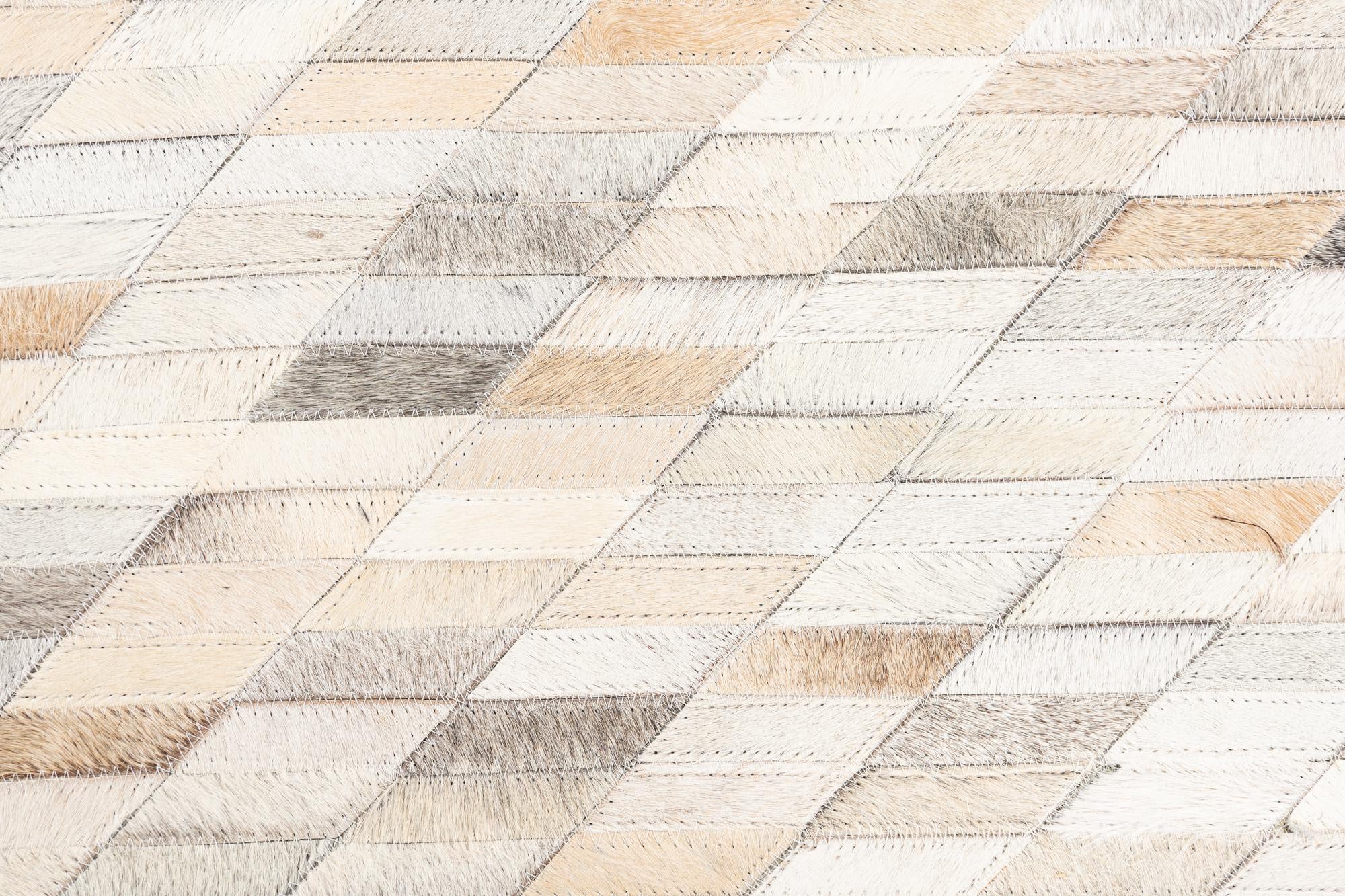 5' x 7' 10 Cowhide Leather Rug
