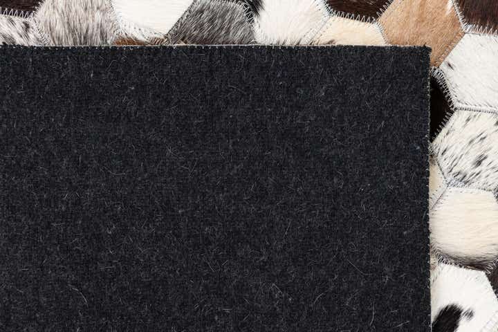 5' 1 x 8' Cowhide Leather Rug