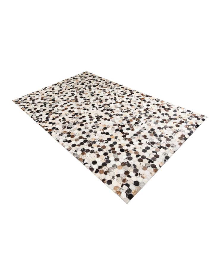 5' x 8' Cowhide Leather Rug