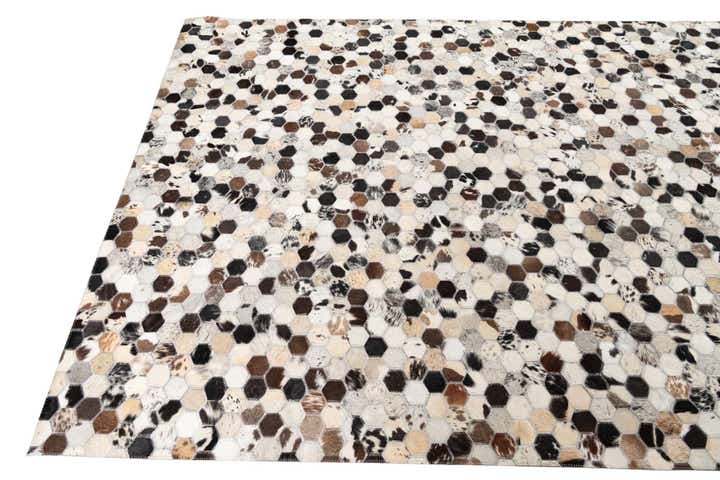 5' x 8' Cowhide Leather Rug