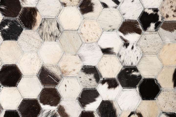 5' x 8' Cowhide Leather Rug