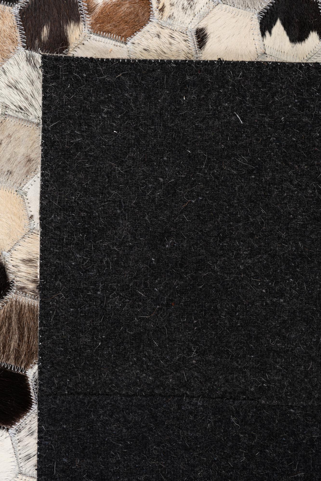 5' x 8' Cowhide Leather Rug