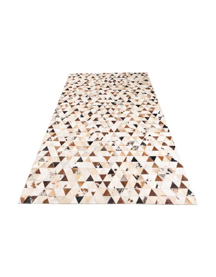 4' 10 x 7' 10 Cowhide Leather Rug