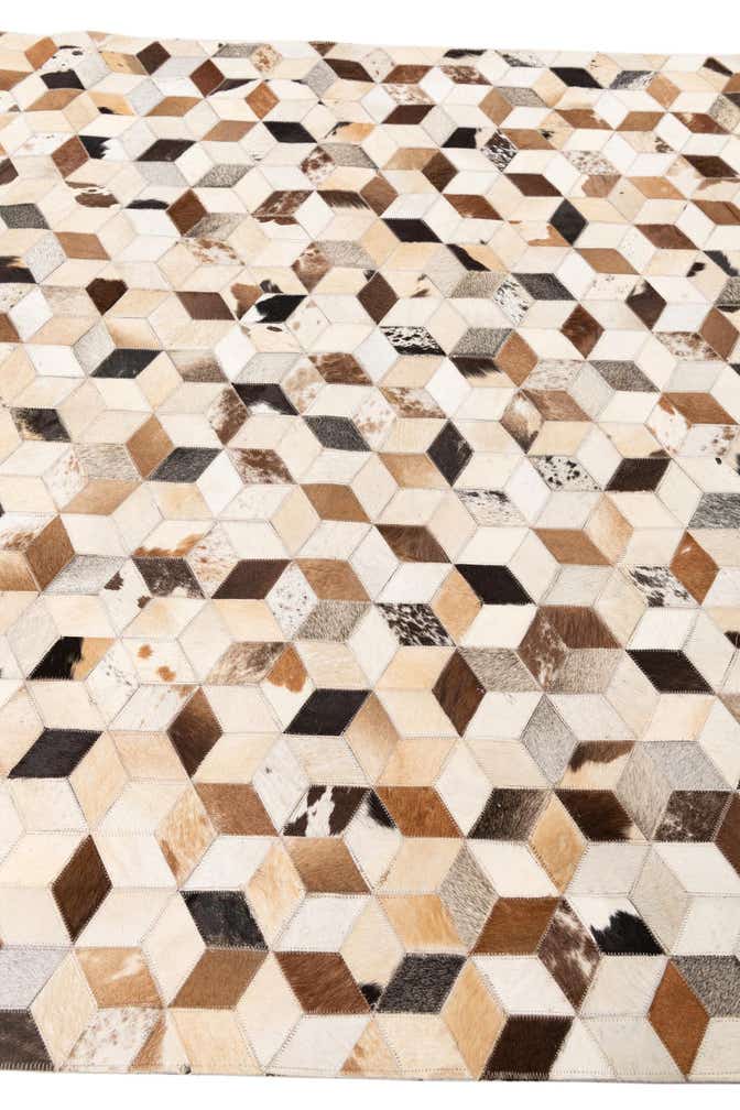 5' x 7' 10 Cowhide Leather Rug