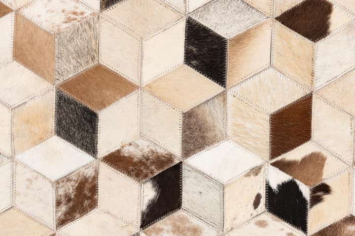 5' x 7' 10 Cowhide Leather Rug