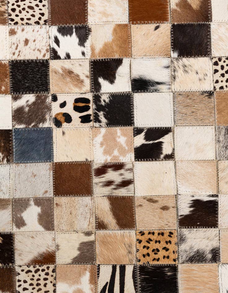 Detail image of 5' x 7' 10 Cowhide Leather Rug