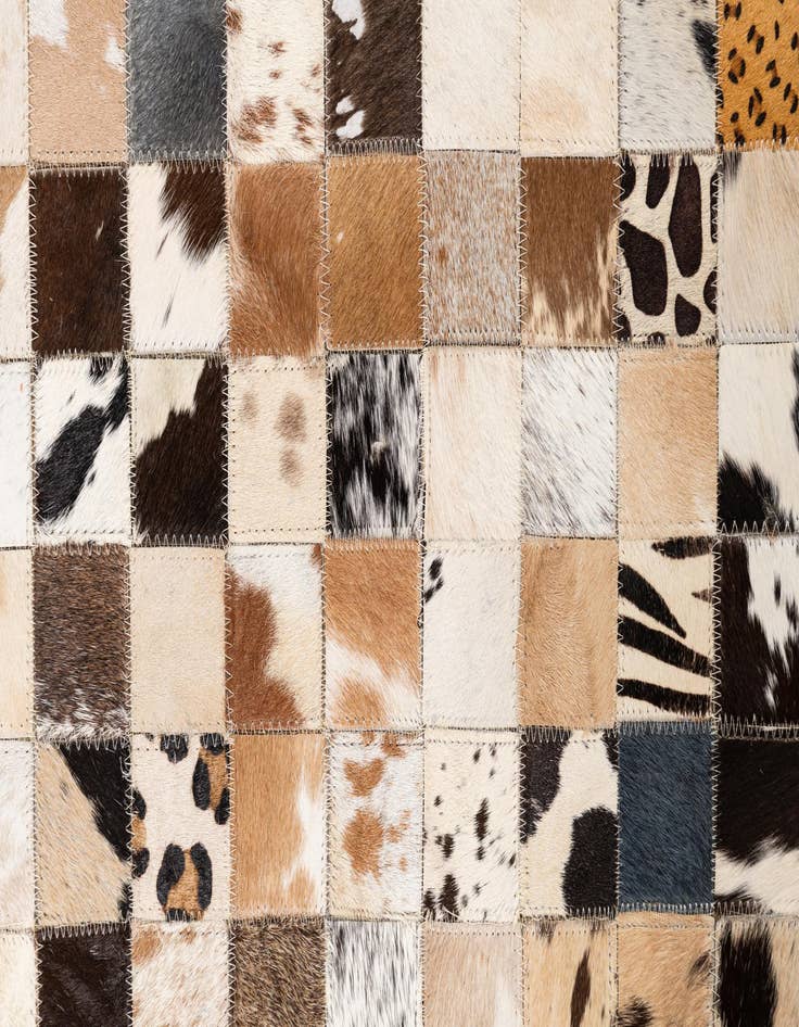 Detail image of 5' x 7' 10 Cowhide Leather Rug