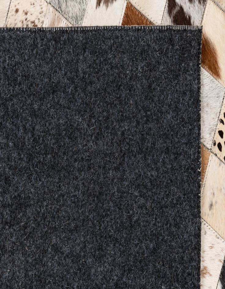 Detail image of 5' x 7' 10 Cowhide Leather Rug