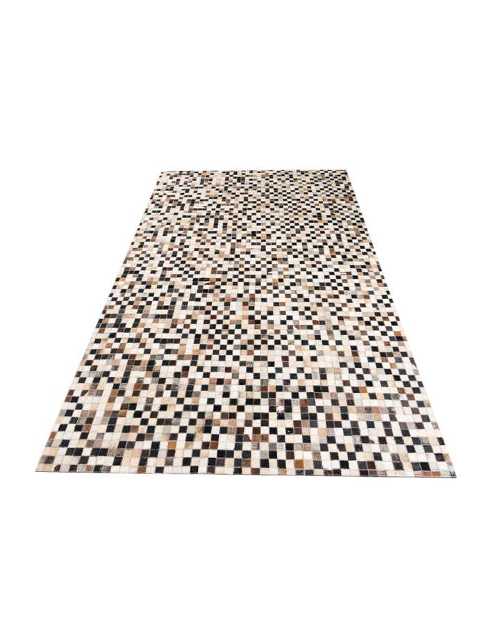 5' x 7' 10 Cowhide Leather Rug
