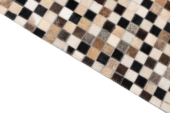 5' x 7' 10 Cowhide Leather Rug