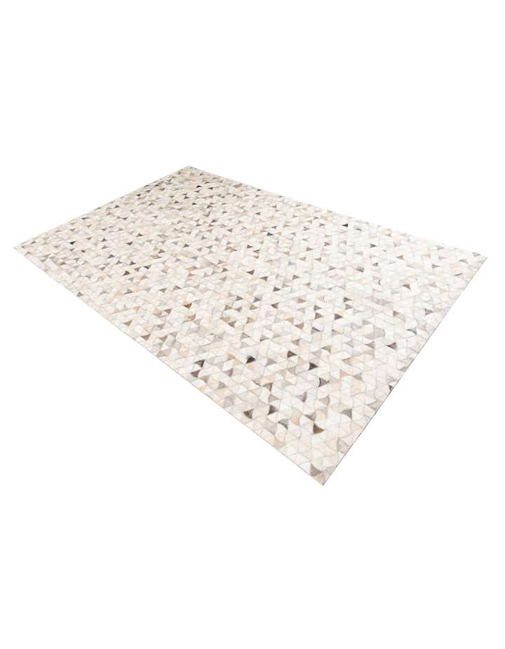5' x 7' 10 Cowhide Leather Rug