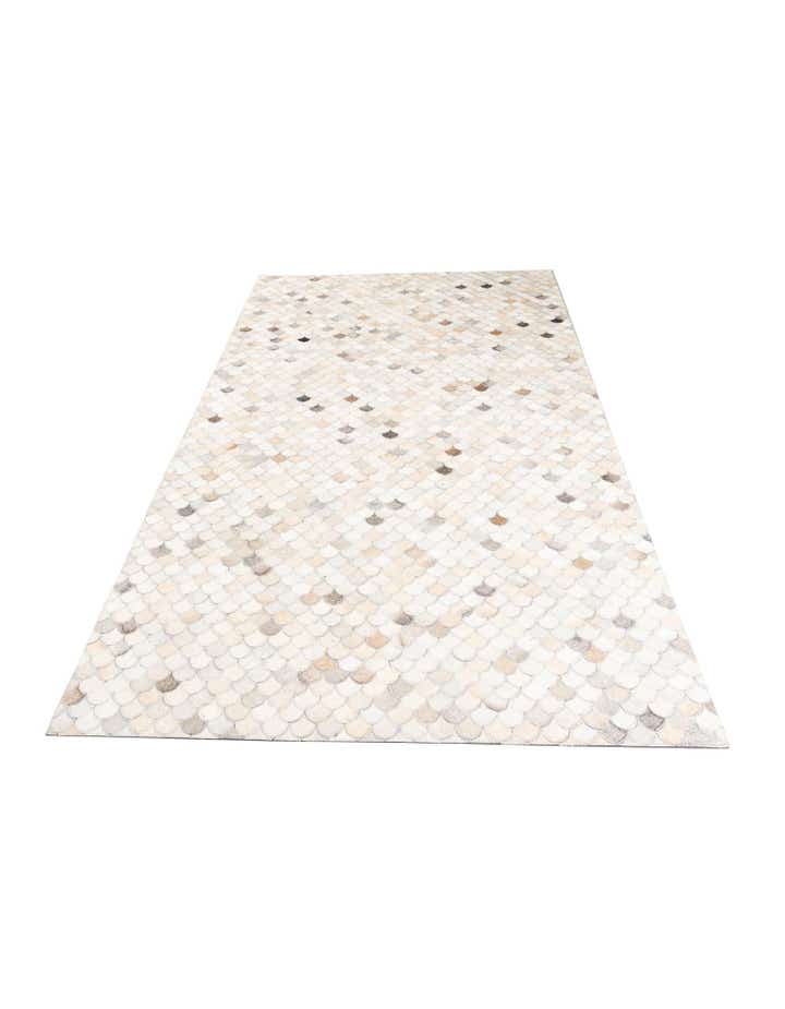 5' x 8' Cowhide Leather Rug
