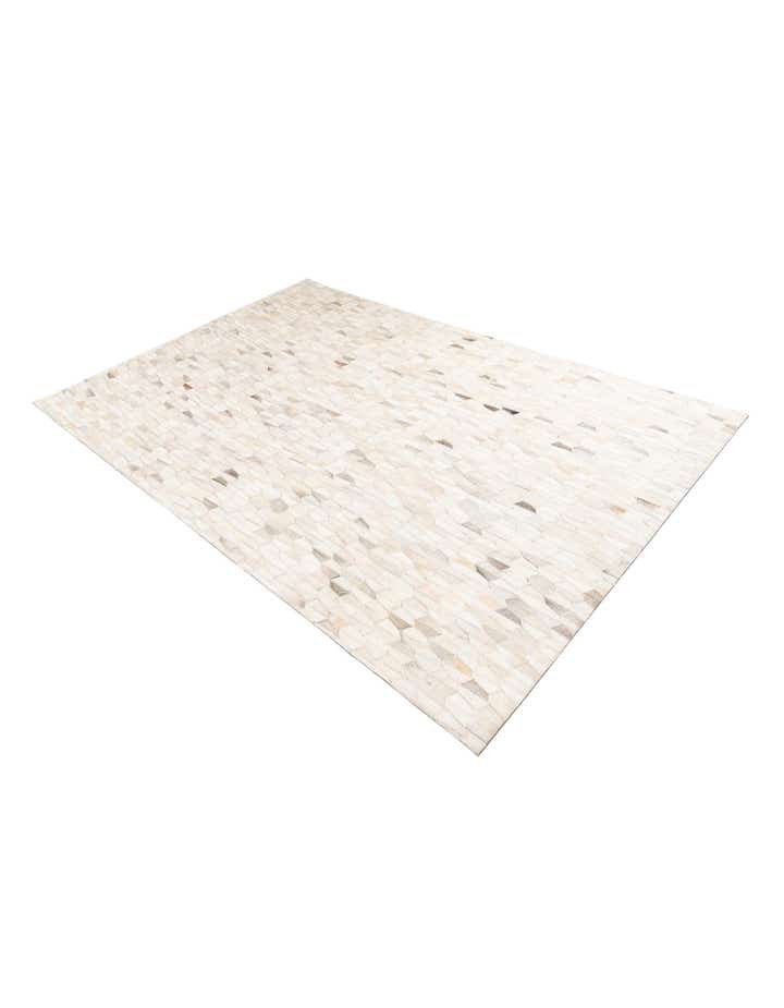5' 2 x 8' Cowhide Leather Rug