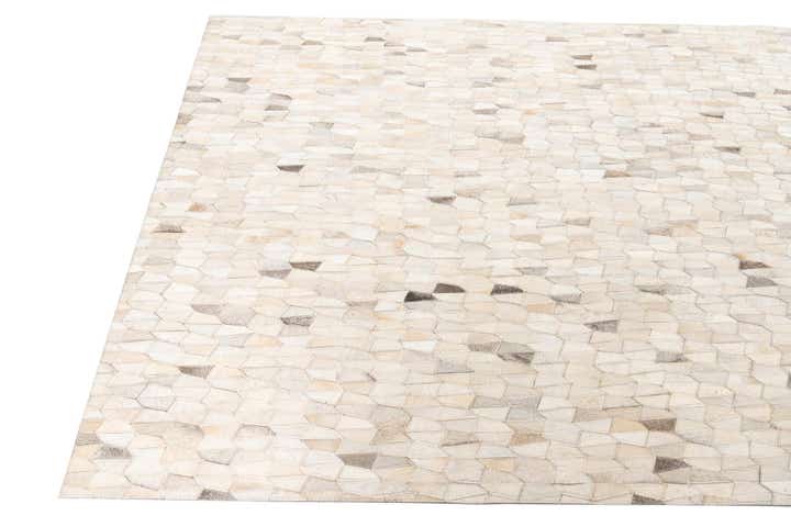 5' 2 x 8' Cowhide Leather Rug