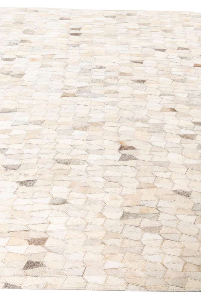 5' 2 x 8' Cowhide Leather Rug