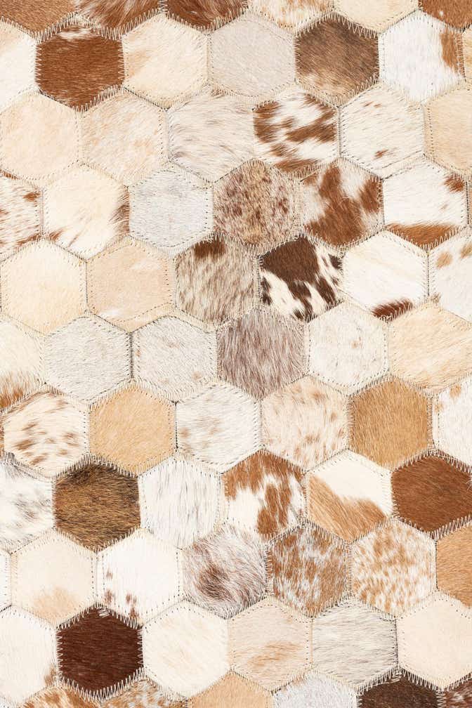 5' 2 x 8' Cowhide Leather Rug