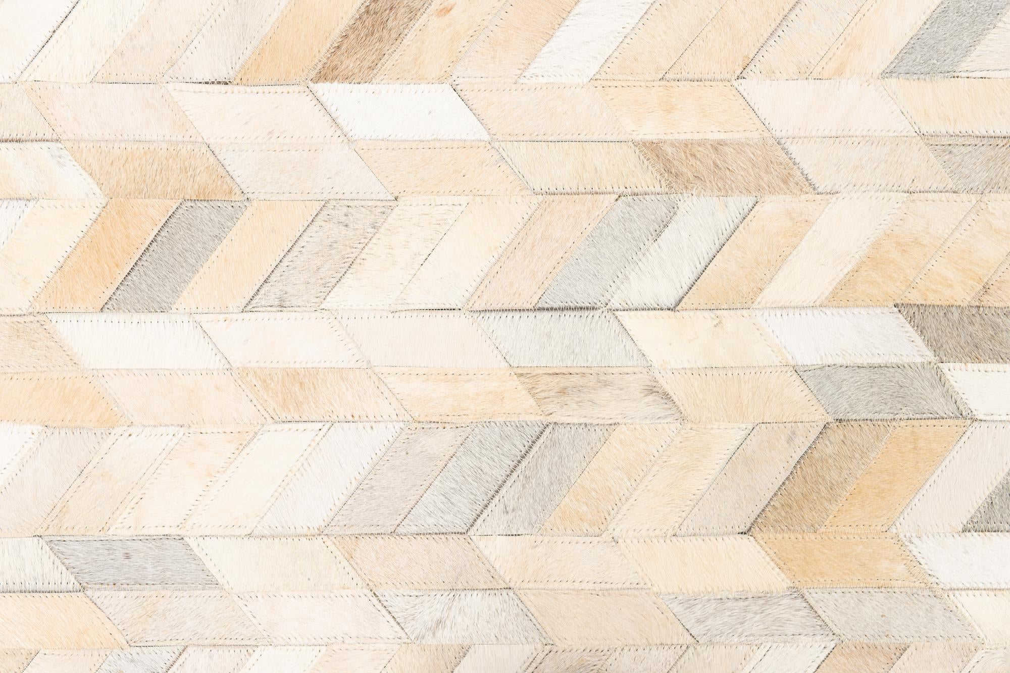 5' x 8' Cowhide Leather Rug