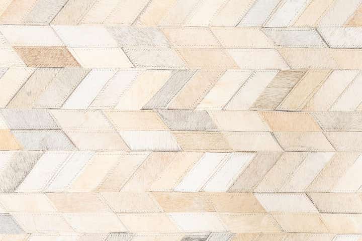 5' x 8' Cowhide Leather Rug