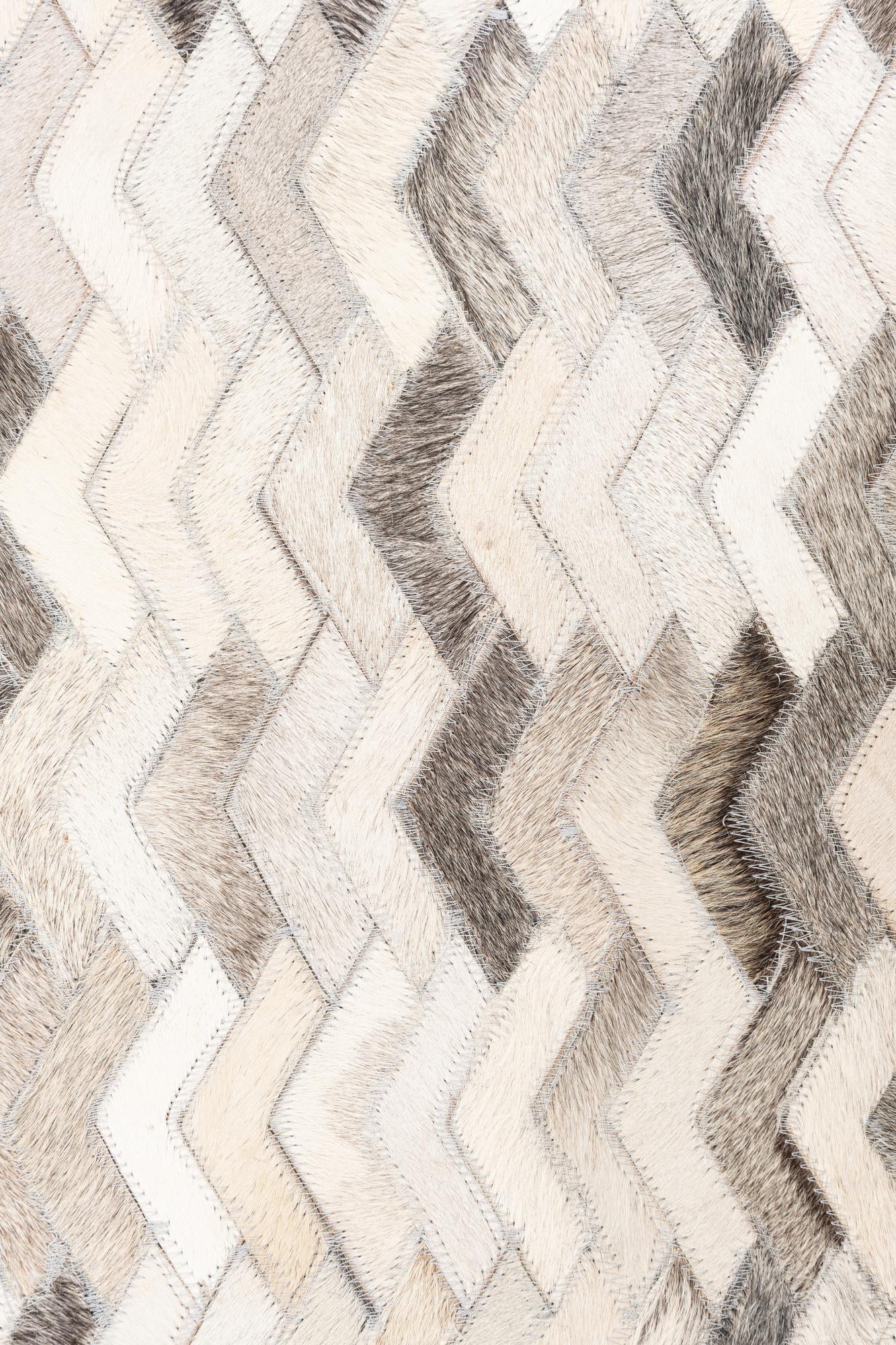 5' 2 x 8' Cowhide Leather Rug
