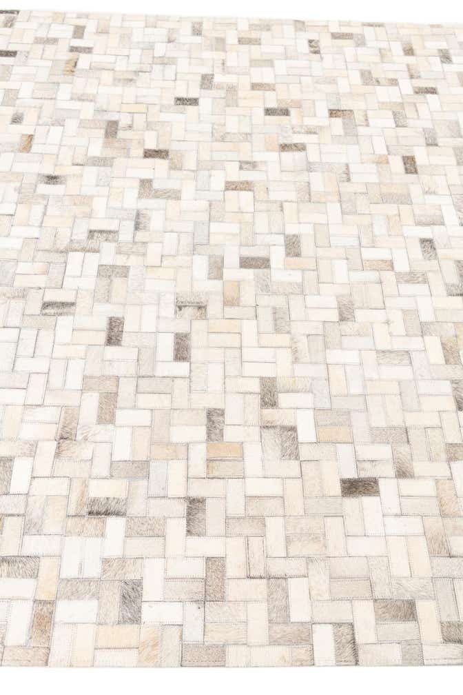 5' 4 x 8' Cowhide Leather Rug