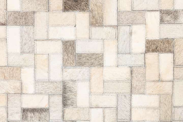 5' 4 x 8' Cowhide Leather Rug