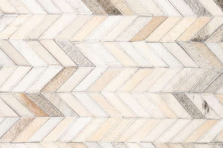 5' x 7' 10 Cowhide Leather Rug