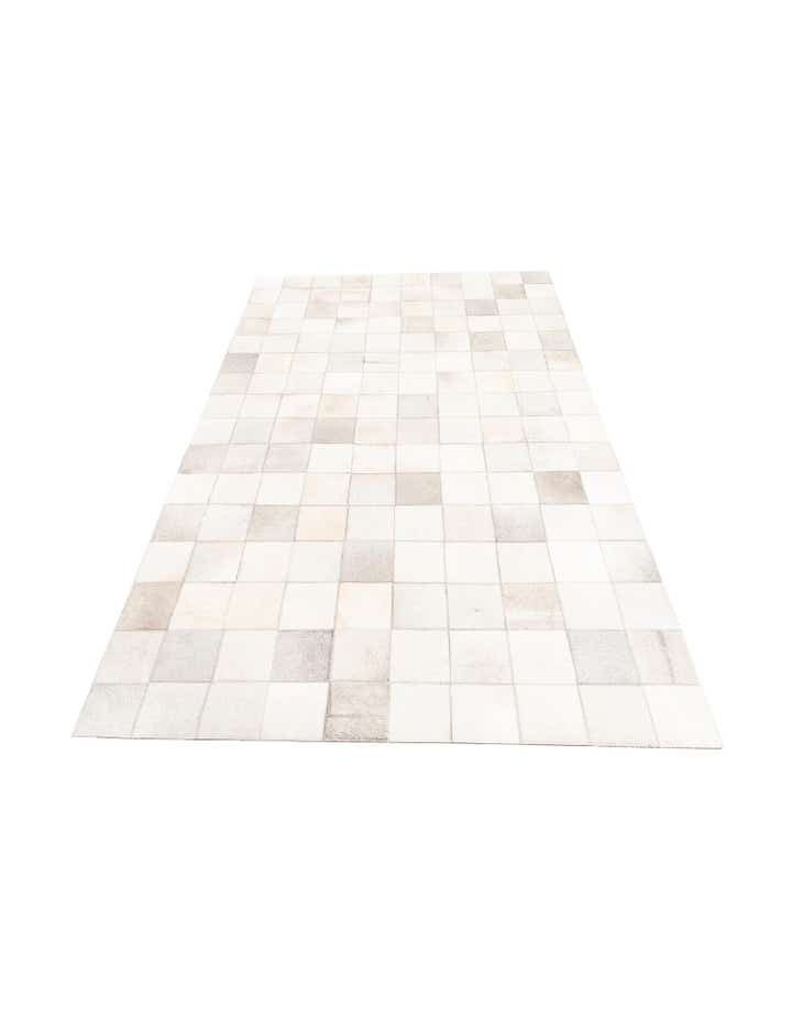 5' x 7' 10 Cowhide Leather Rug