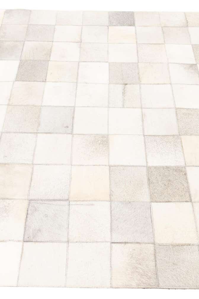 5' x 7' 10 Cowhide Leather Rug