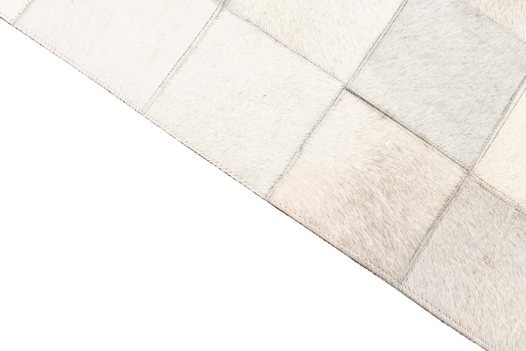 5' x 7' 10 Cowhide Leather Rug
