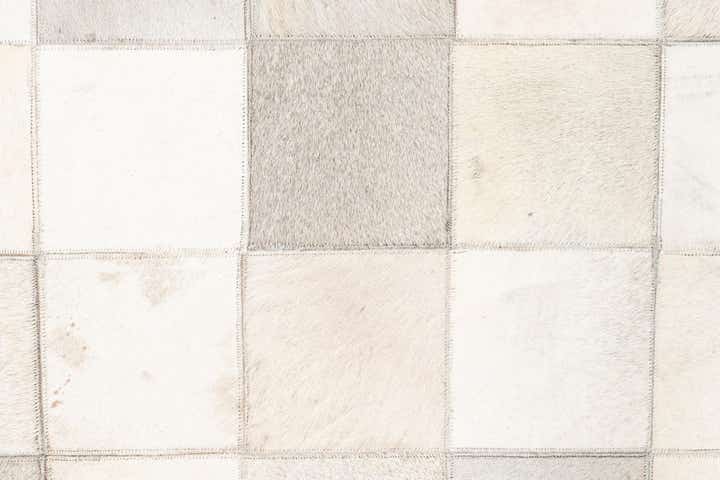 5' x 7' 10 Cowhide Leather Rug