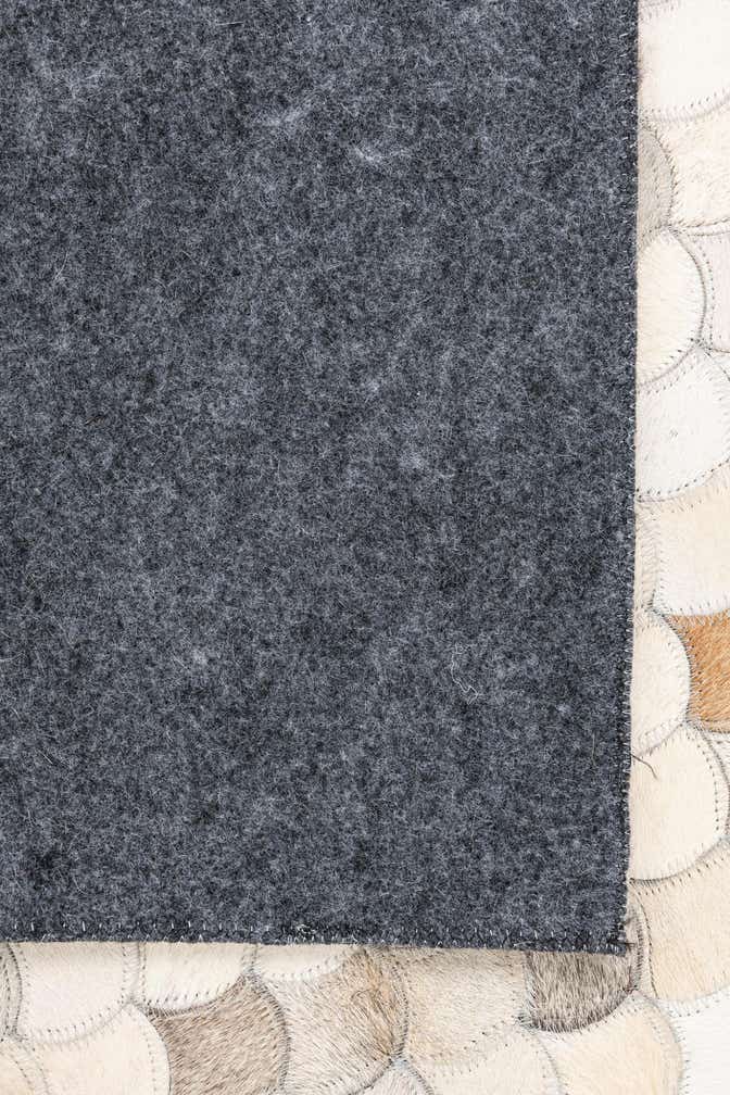 5' 2 x 8' Cowhide Leather Rug