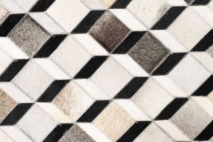 5' 3 x 7' 7 Cowhide Leather Rug