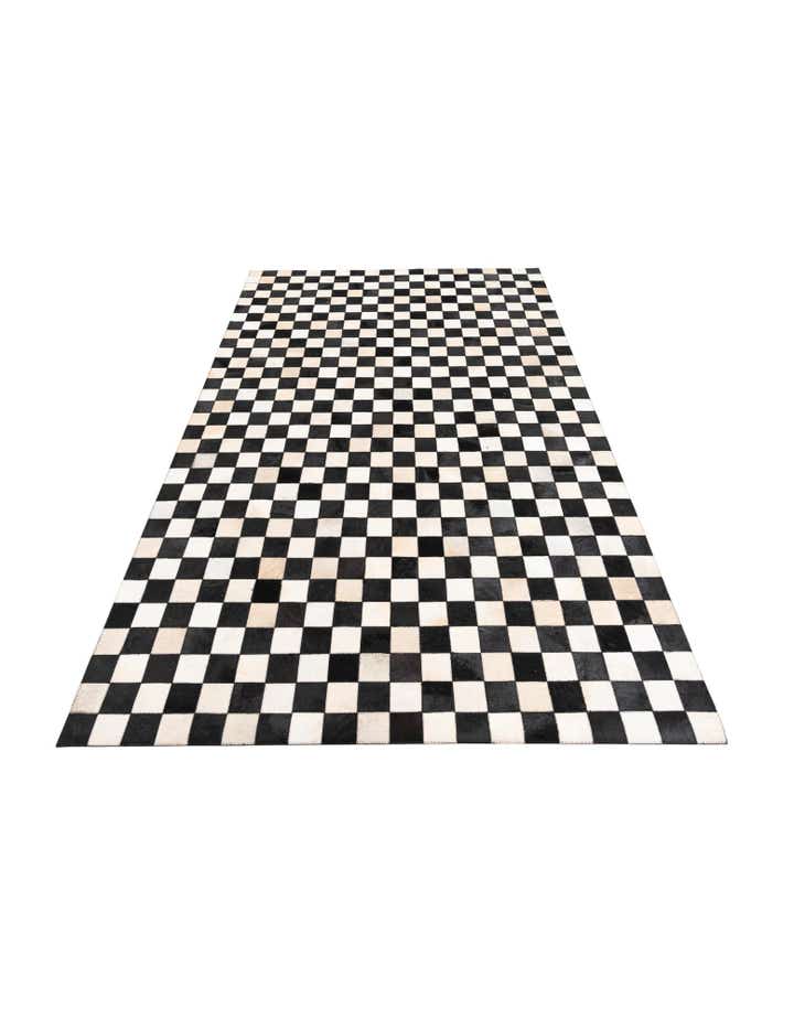 5' x 8' Cowhide Leather Rug