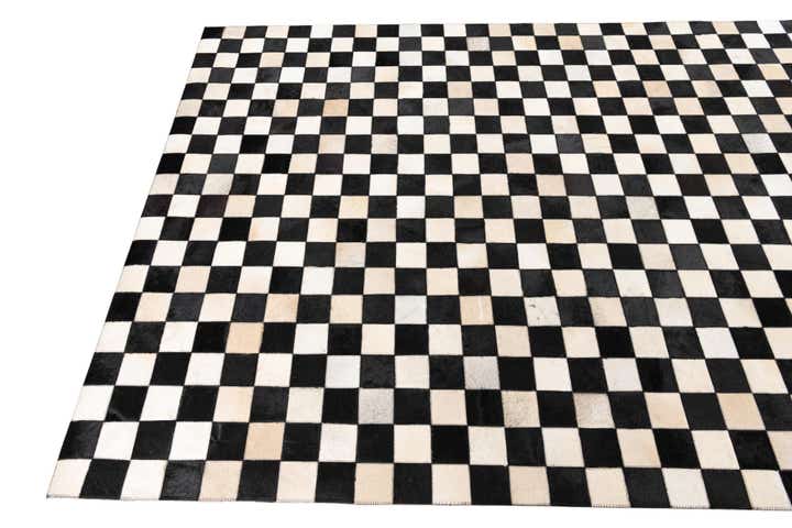 5' x 8' Cowhide Leather Rug