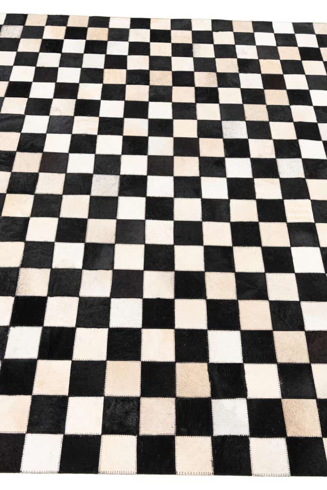 5' x 8' Cowhide Leather Rug