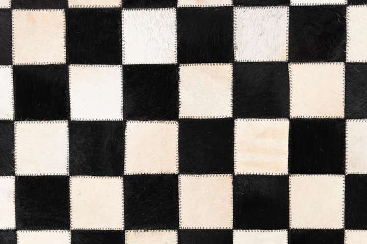 5' x 8' Cowhide Leather Rug