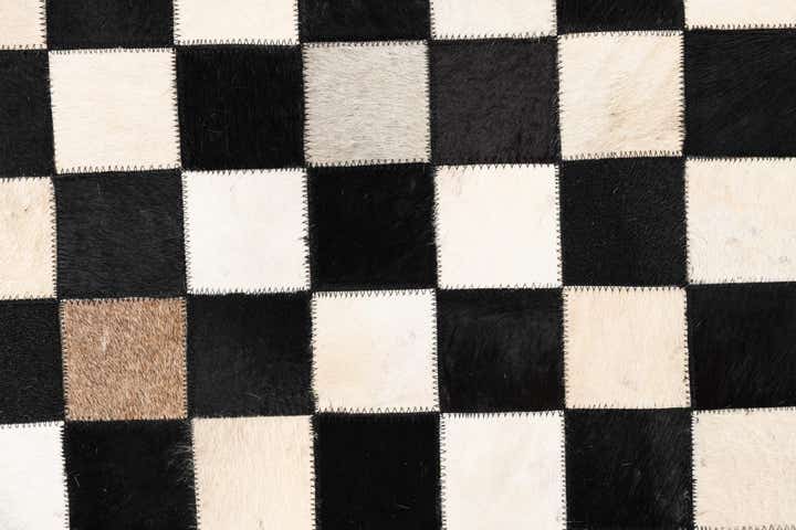 5' x 8' Cowhide Leather Rug