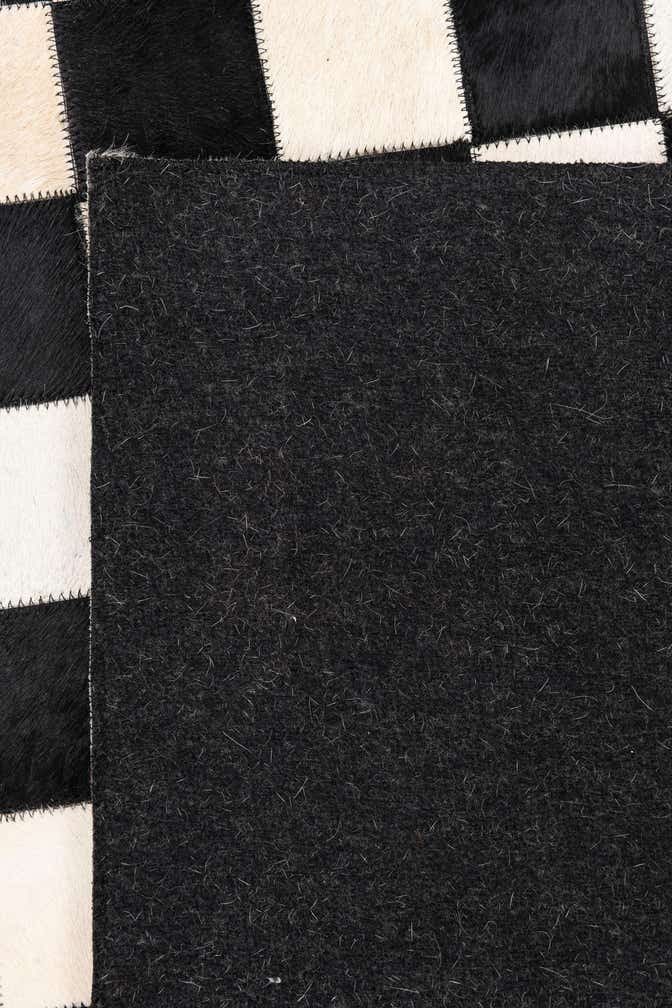 5' x 8' Cowhide Leather Rug