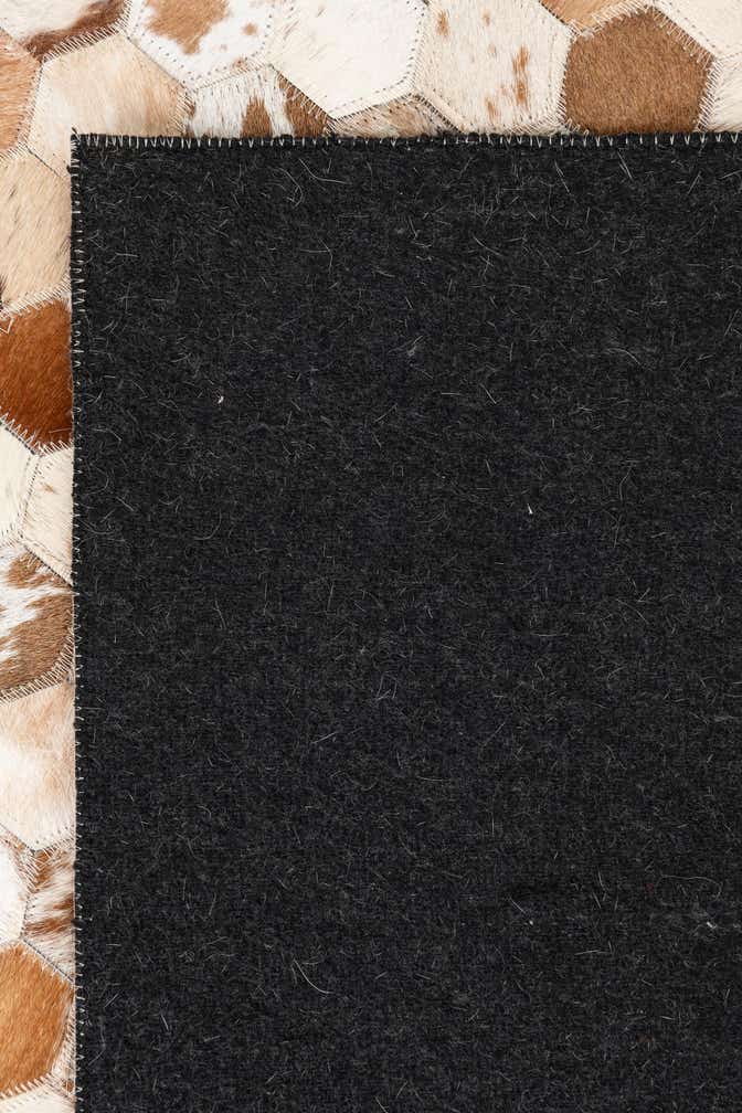 5' 1 x 8' Cowhide Leather Rug