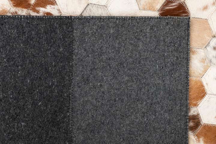 5' 1 x 8' Cowhide Leather Rug