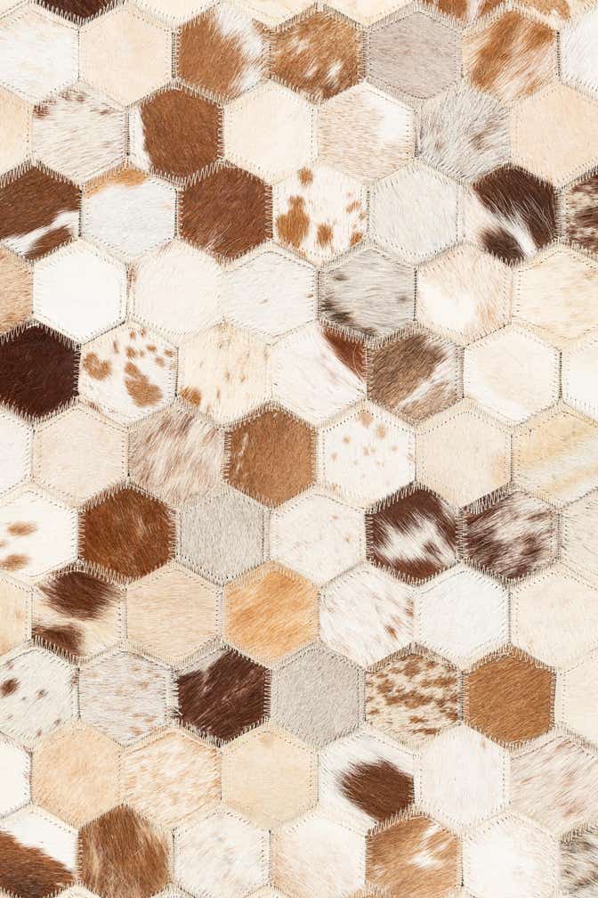 5' 1 x 8' Cowhide Leather Rug