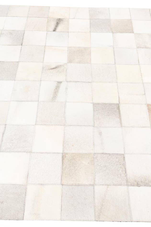 Detail image of 5' x 7' 10 Cowhide Leather Rug