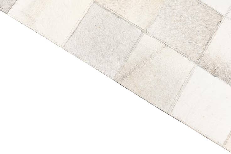 Detail image of 5' x 7' 10 Cowhide Leather Rug