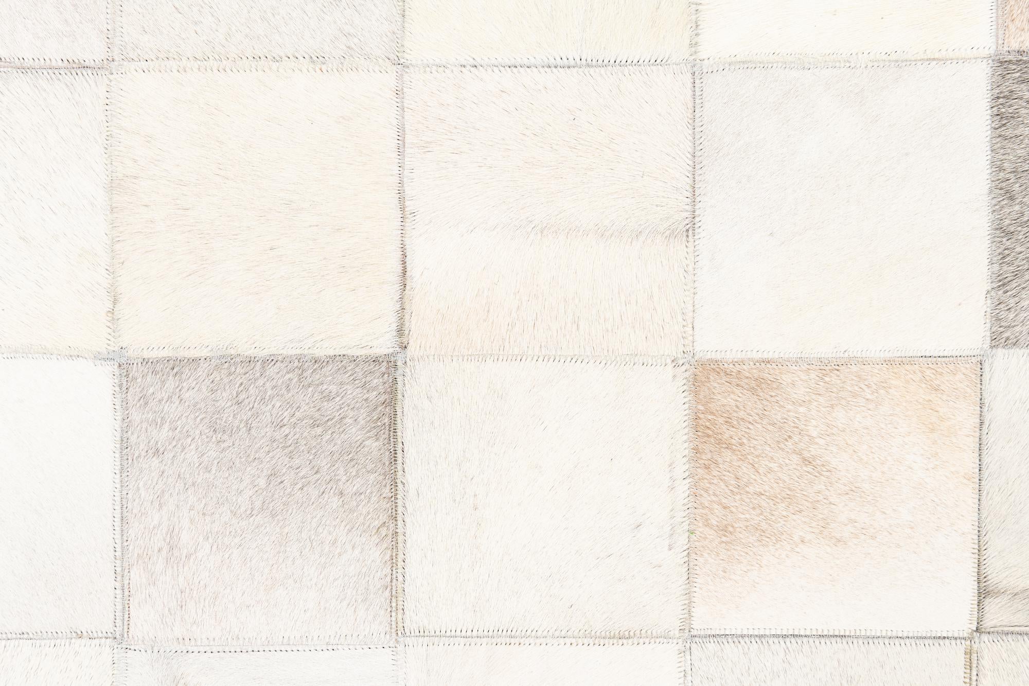 5' x 7' 10 Cowhide Leather Rug